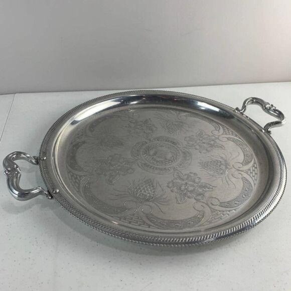 Vintage Large Aluminum Serving Tray - Picture 5 of 6